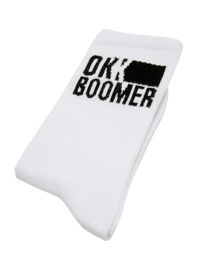 دوجو جوارب بيضاء نباتية للجنسين - تصميم OK Boomer. - Image 3
