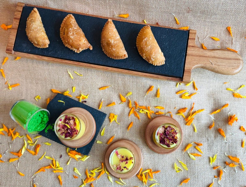 LABZIO Home Stylish Serving Platter – Handcrafted Wood & Natural Black Slate Stone – Elegant Diwali Snack & Cheese Board, Modern Dip Tray for Homes, Cafes & Festive Celebrations - Image 1