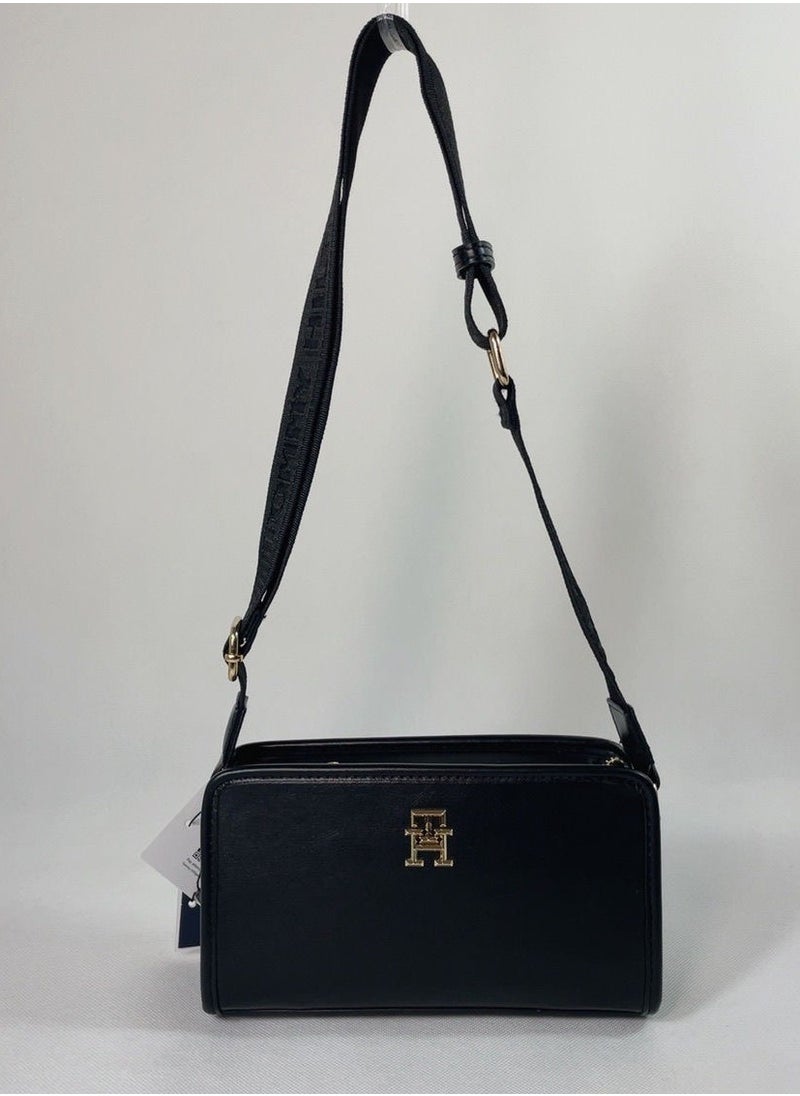 Tommy Hilfiger Plus Tommy Hilfiger TH monotype crossbody bag  - Image 1