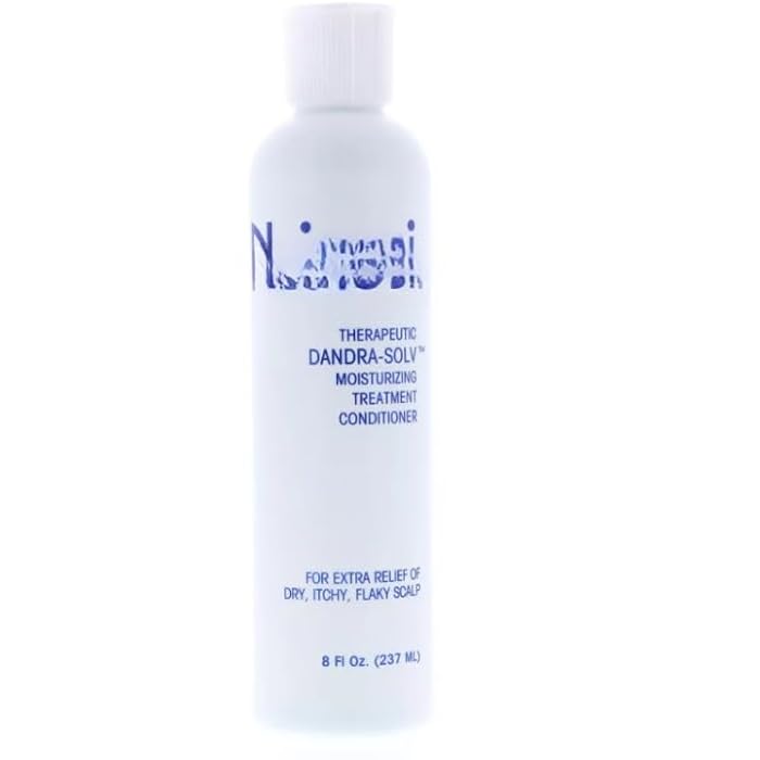 Dandra Solv Moist Conditioner 8 oz - with a comb - Image 1