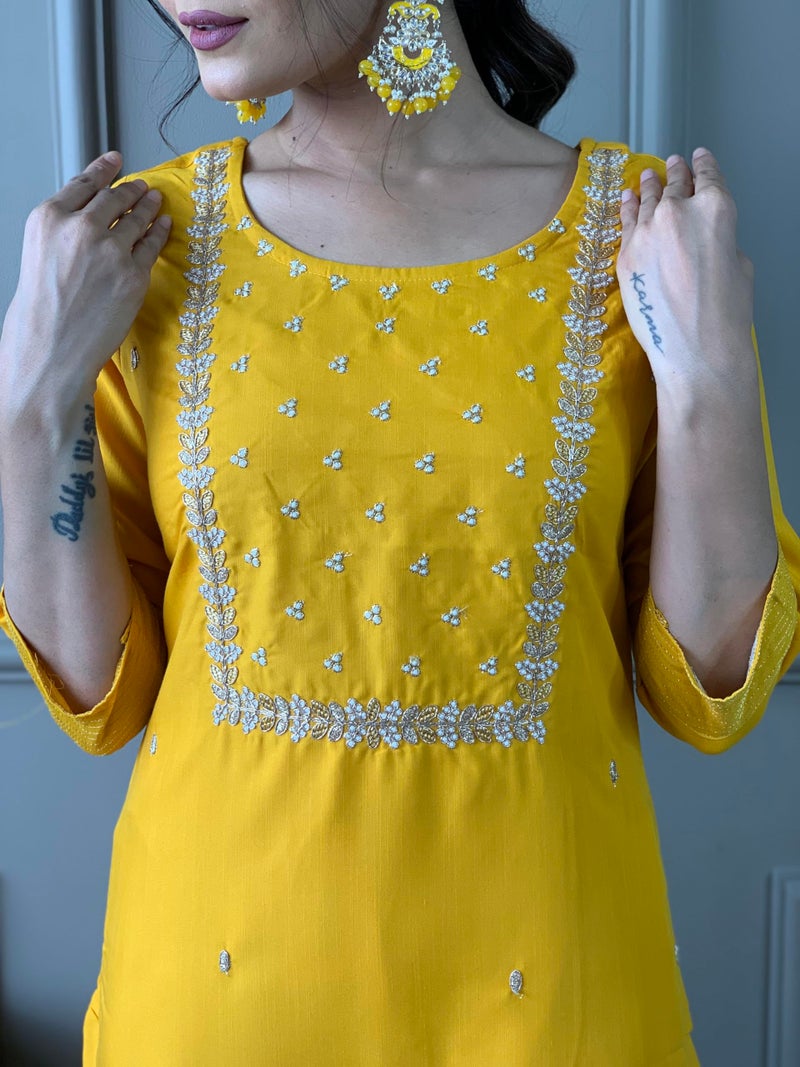 Naixa Women's Yellow Rayon Slub Embroidered Straight Kurta with Rayon Slub Pant and Chinon Laced Dupatta Sets (M-Pragati-Yellow-XXL) - Image 5