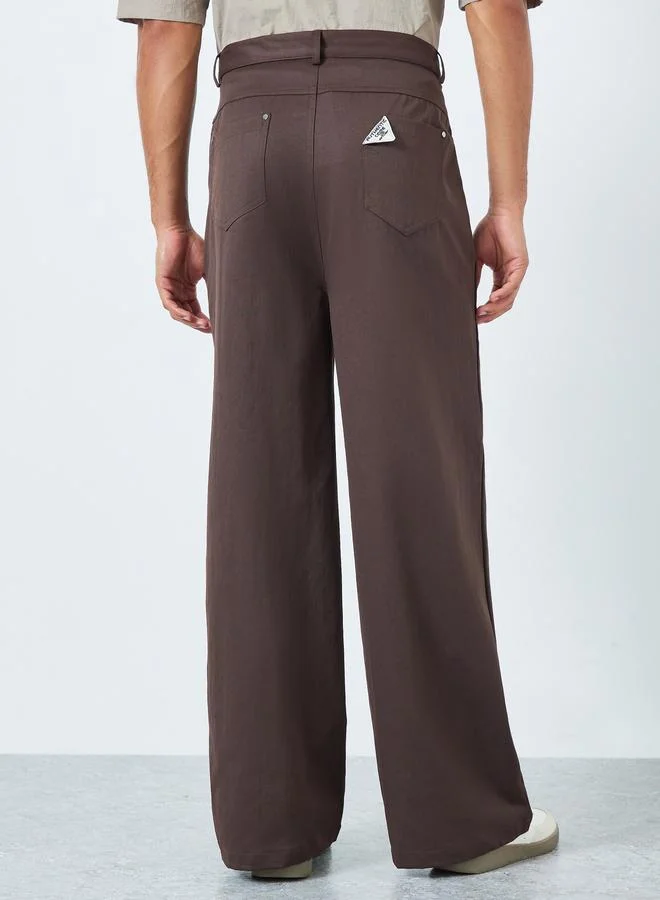 Styli  Men Baggy Panelled Trousers with Pocket Detail for Men | Best Price UAE