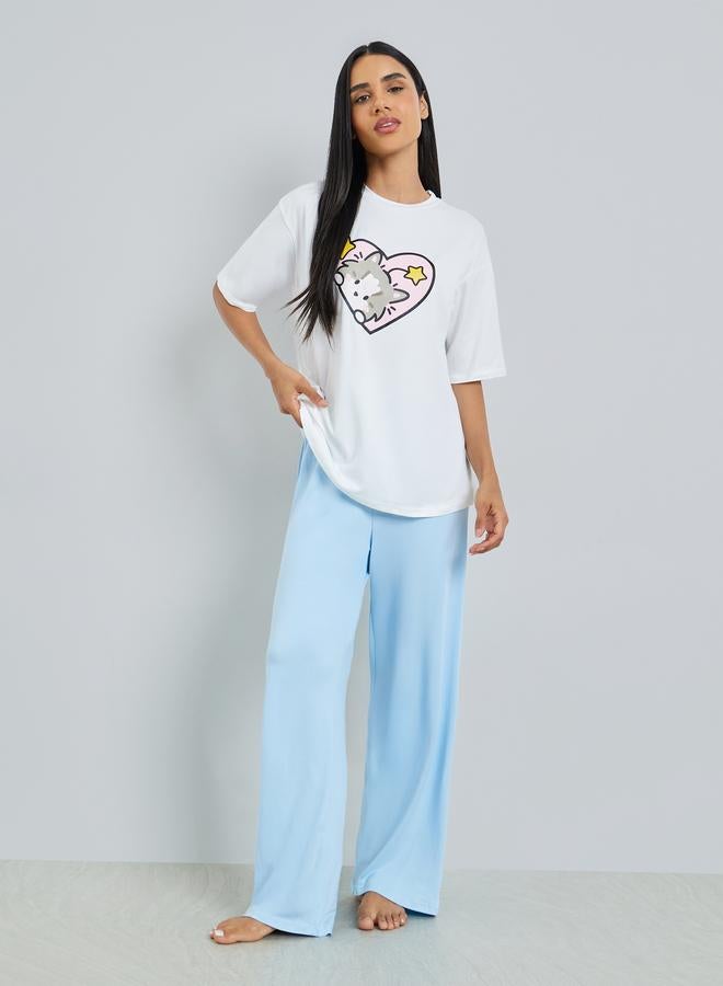 Styli Cat Heart Print T-Shirt and Solid Pyjama Set - Image 2