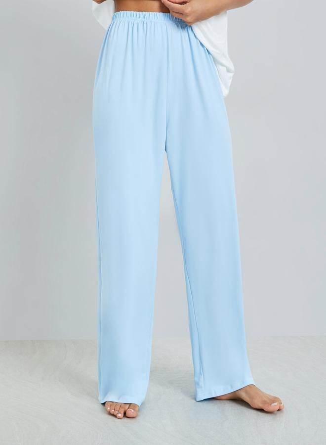 Styli Cat Heart Print T-Shirt and Solid Pyjama Set - Image 5