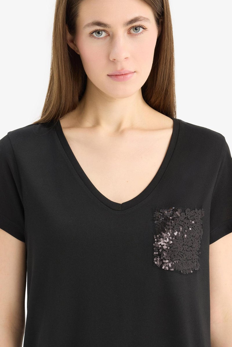 DeFacto Woman Regular Fit V Neck Short Sleeve T Shirt  - Image 4