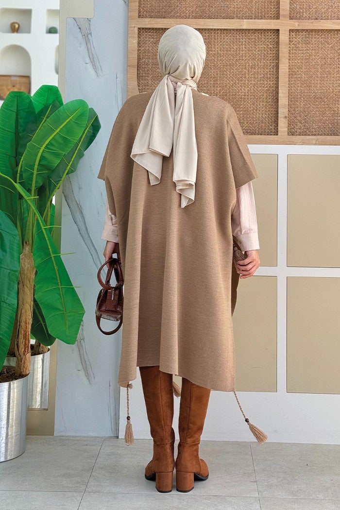 Bym Fashion Single Button Front Shoulder Embroidery Detailed Knitwear Poncho 12031 Mink  - Image 2