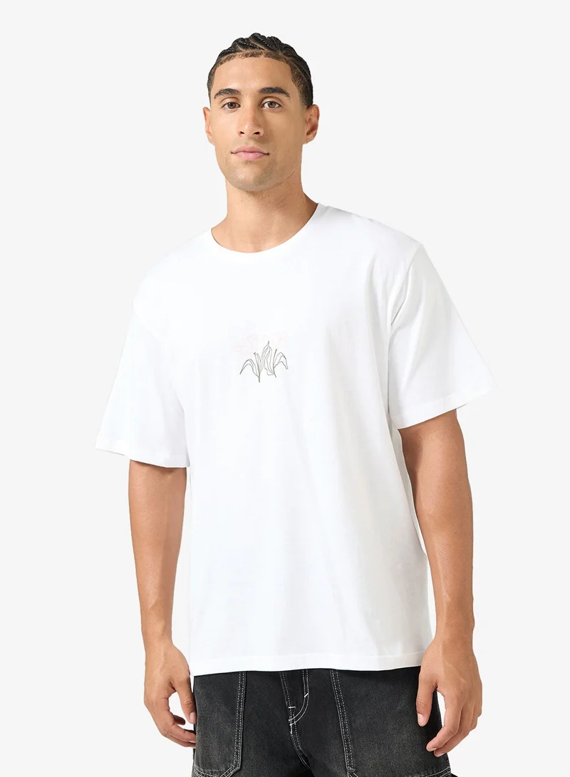 JACK & JONES Graphic Crew Neck Regular Fit T-Shirt