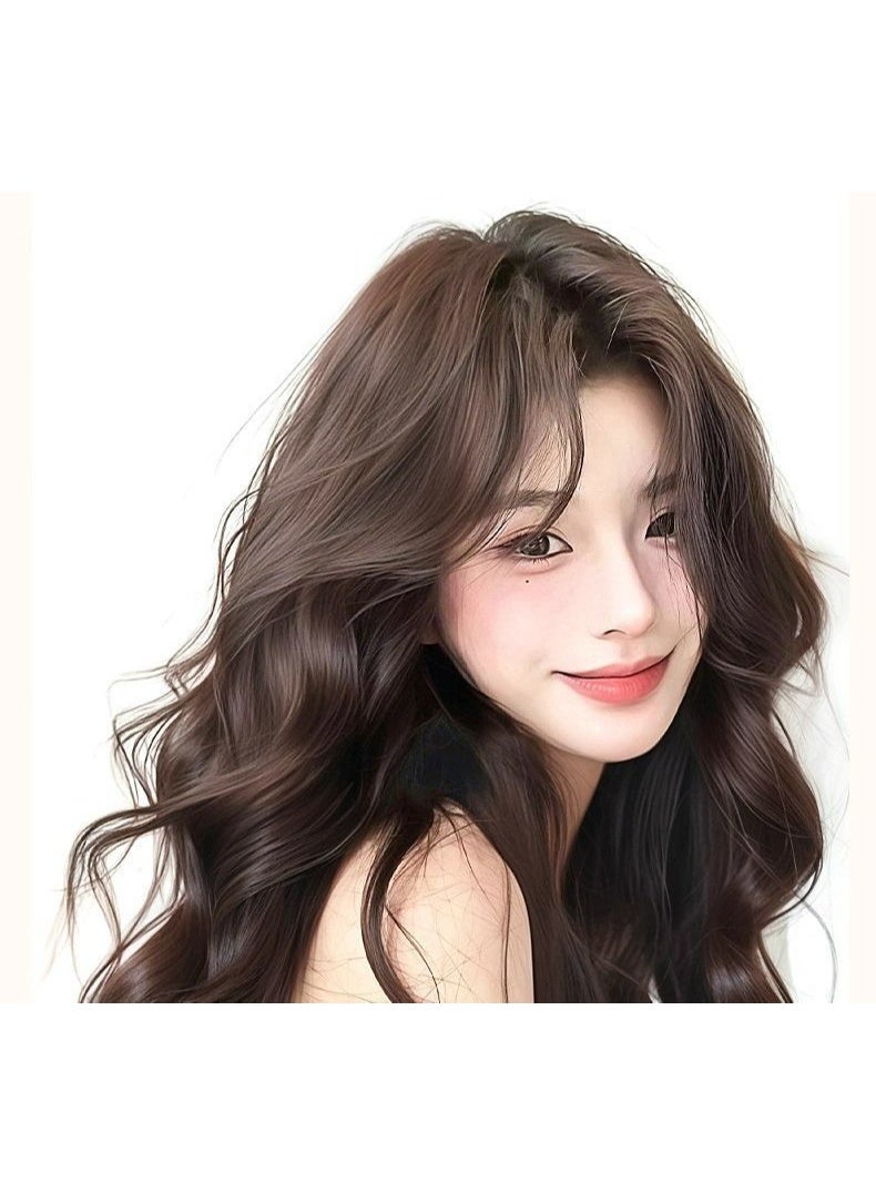 Long Wig for Women Natural Water Wave Middle Part Heat Resistant Synthetic Fiber Wig Curly Hair for Daily Dating Family Gathering Party Comfortable and natural design （68cm） - Image 5