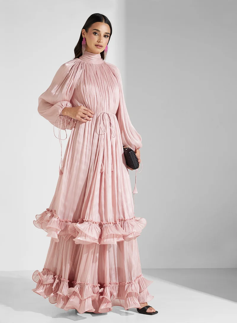 جولدن ابل RUFFLE DETAILED MAXI DRESS