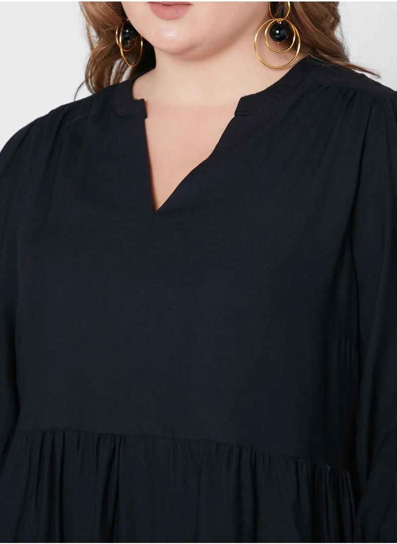 Avenue Balloon Sleeve Pleated Dress
