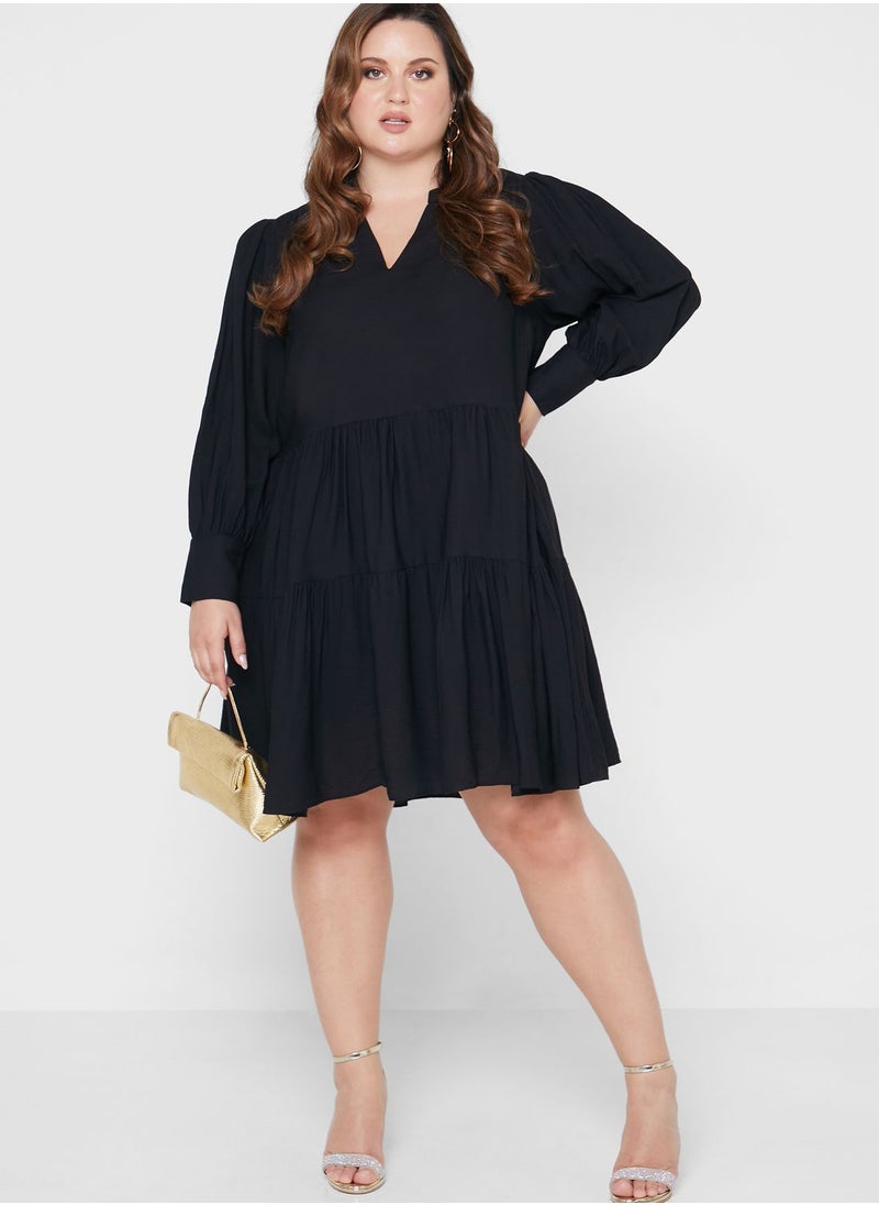 Avenue Balloon Sleeve Pleated Dress  - Image 4