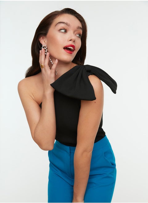 Black Knitwear Blouse TPRSS22BZ0166