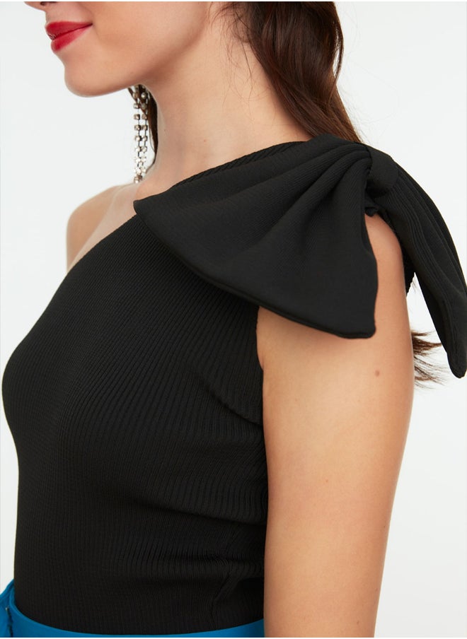 Black Knitwear Blouse TPRSS22BZ0166