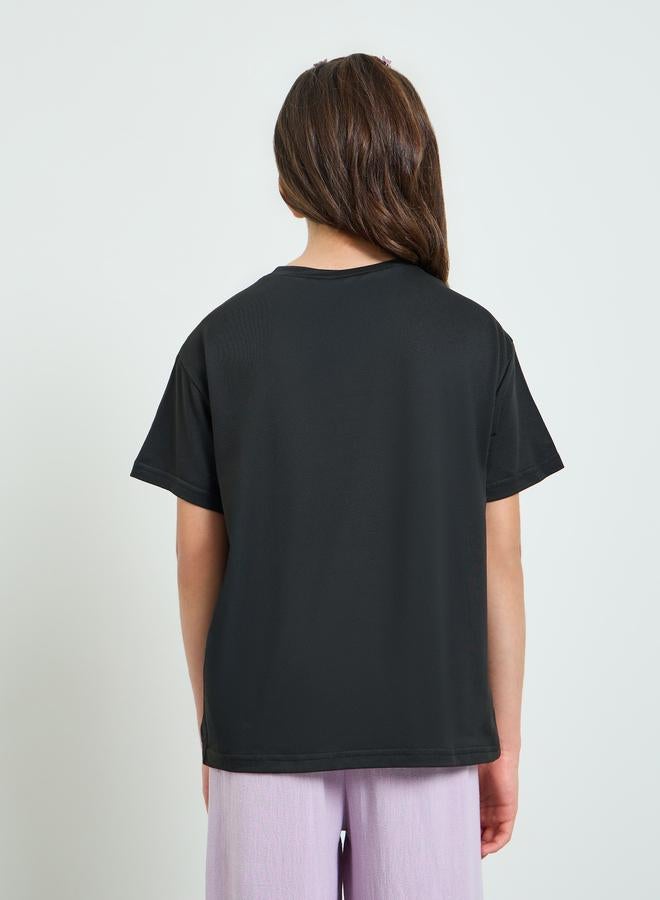 Styli Teen Girls Graphic Print Oversized T-Shirt - Image 3