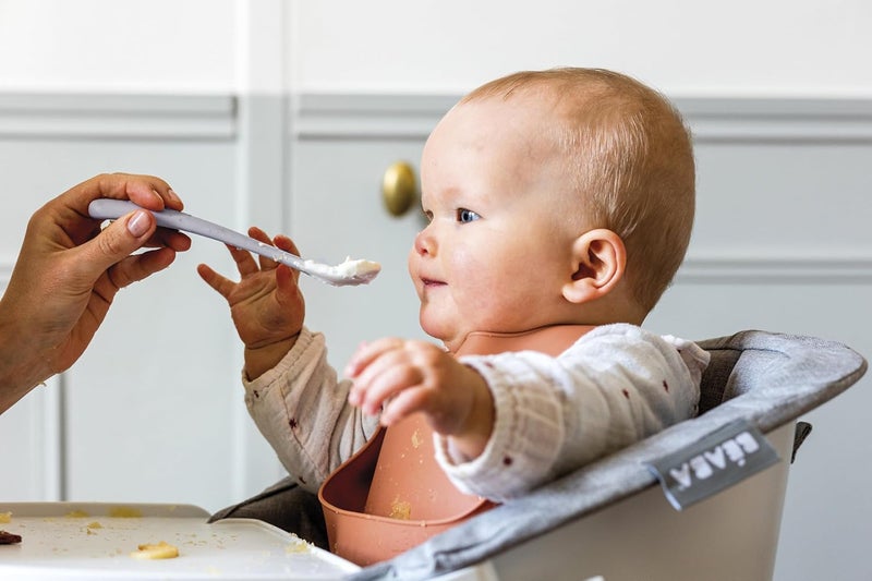 Baba BEABA Baby's First Foods Spoon Set with Travel Case, Original Soft Silicone Baby Spoons, Baby Essentials, Travel Set, Natural - Image 3