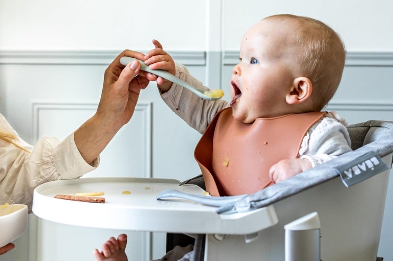 Baba BEABA Baby's First Foods Spoon Set with Travel Case, Original Soft Silicone Baby Spoons, Baby Essentials, Travel Set, Natural - Image 4