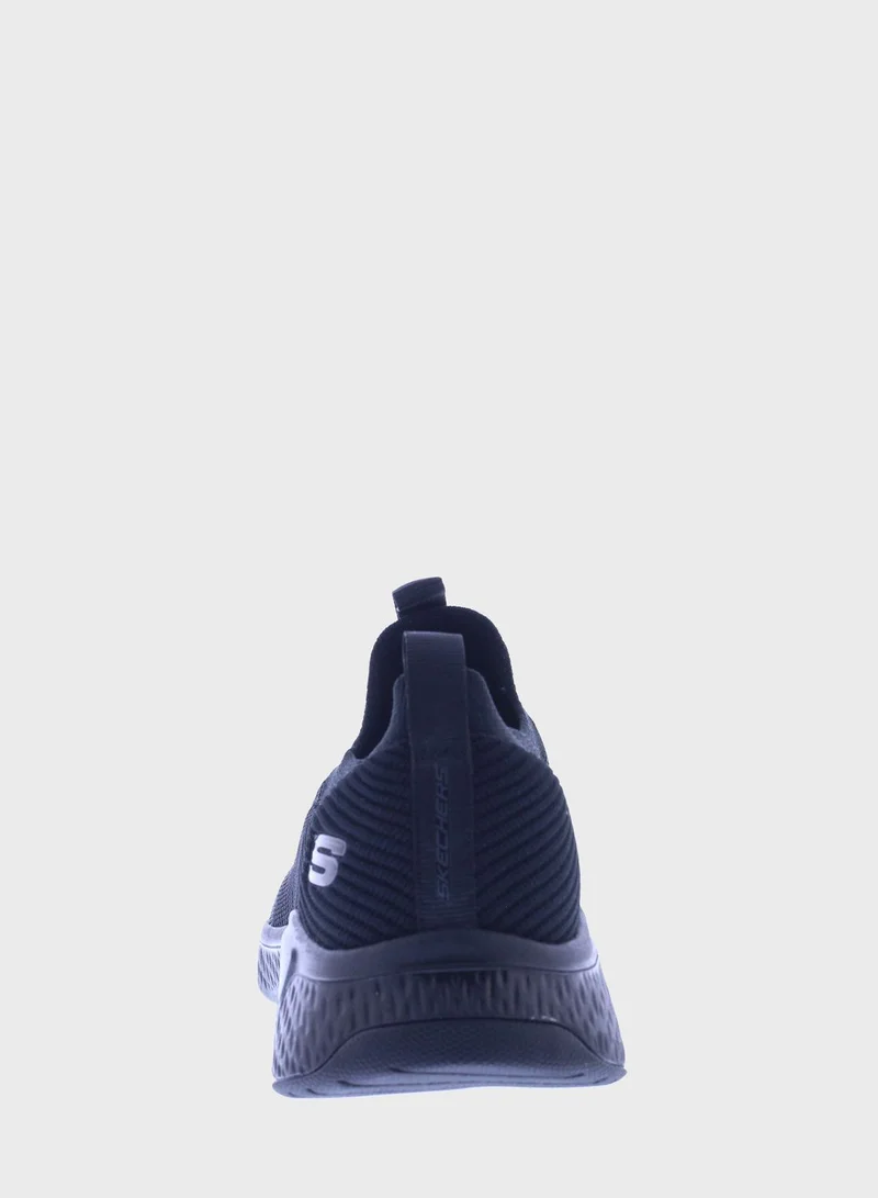 SKECHERS Solar Fuse