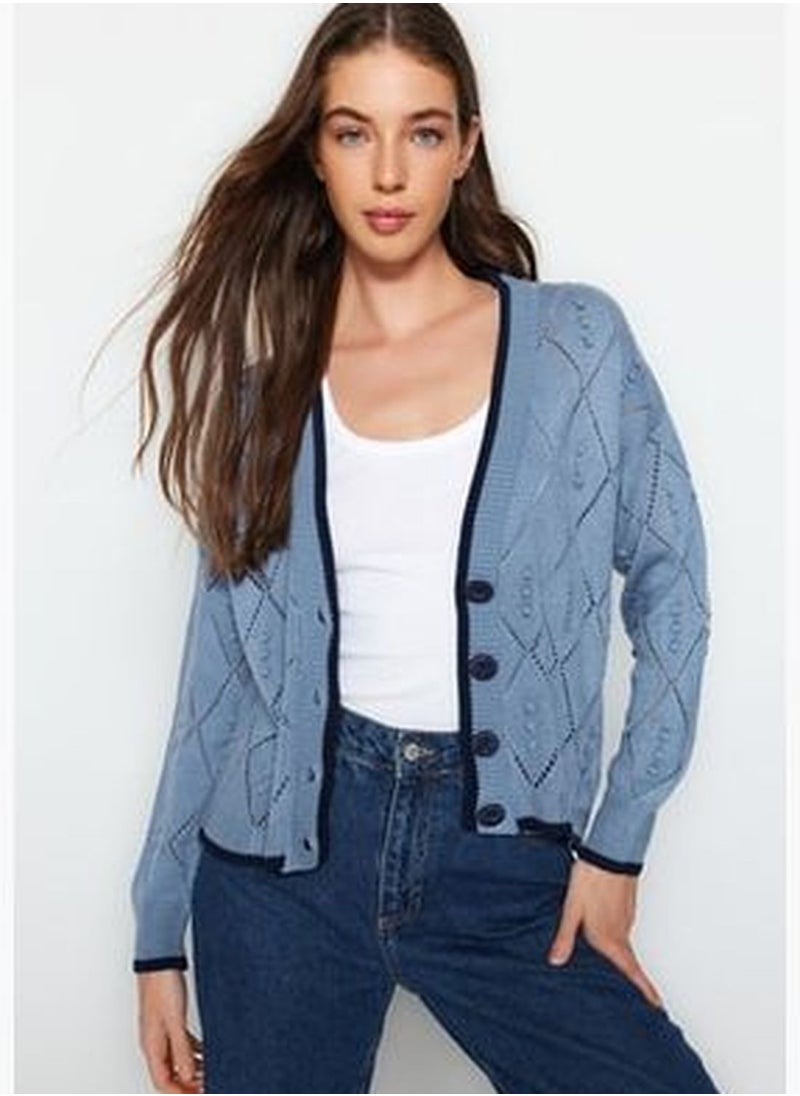 trendyol Blue Openwork/Perforated Knitwear Cardigan TWOAW22HI0290  - Image 3