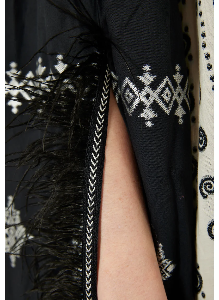 امري Beautiful feather Embellished Printed Jalabiya With Round Neckline