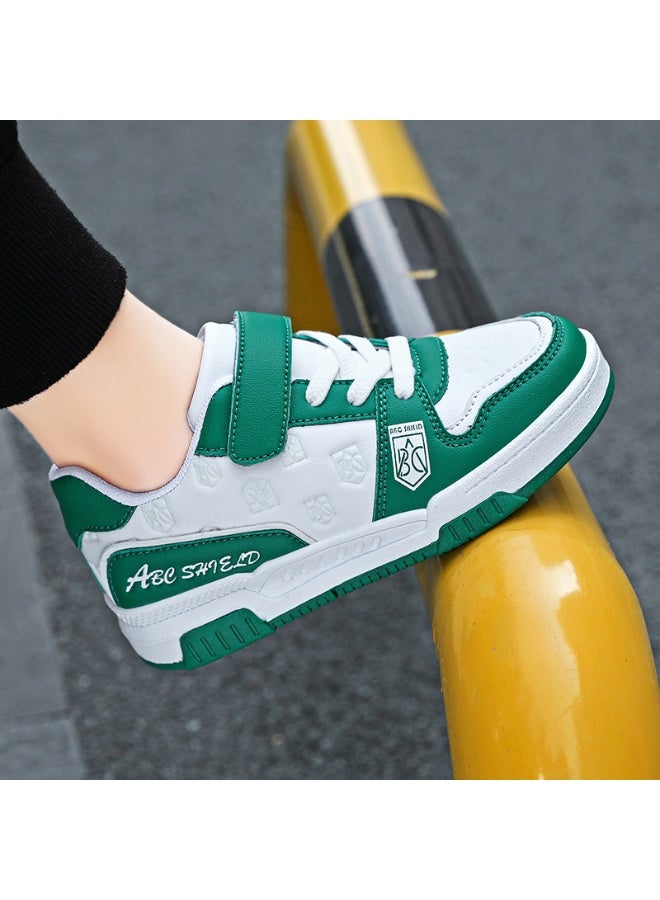 NIBEMINENT أحذية أطفال رياضية فاخرة للصبيان من الجلد مريحة للمدرسة والكاجوال والجري والرياضة في فصل الخريف - Image 2