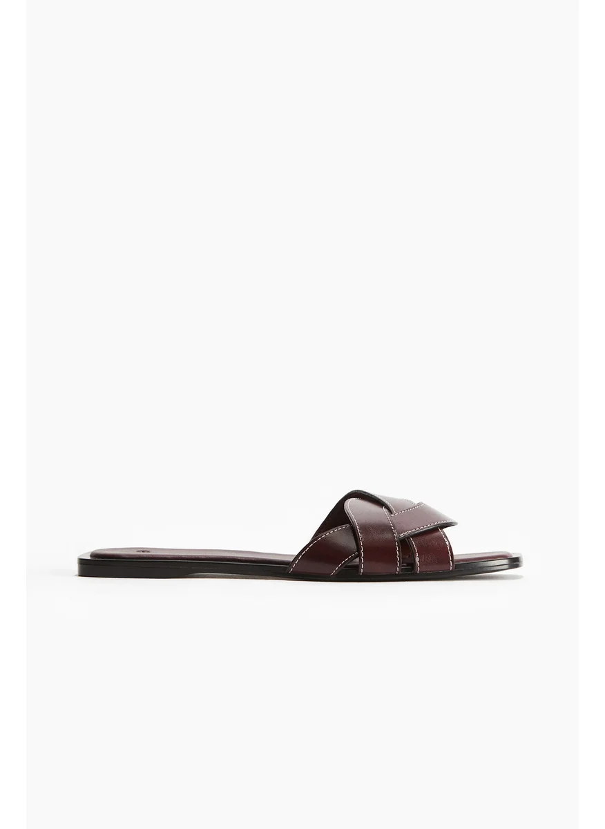 اتش اند ام Braided Sandals