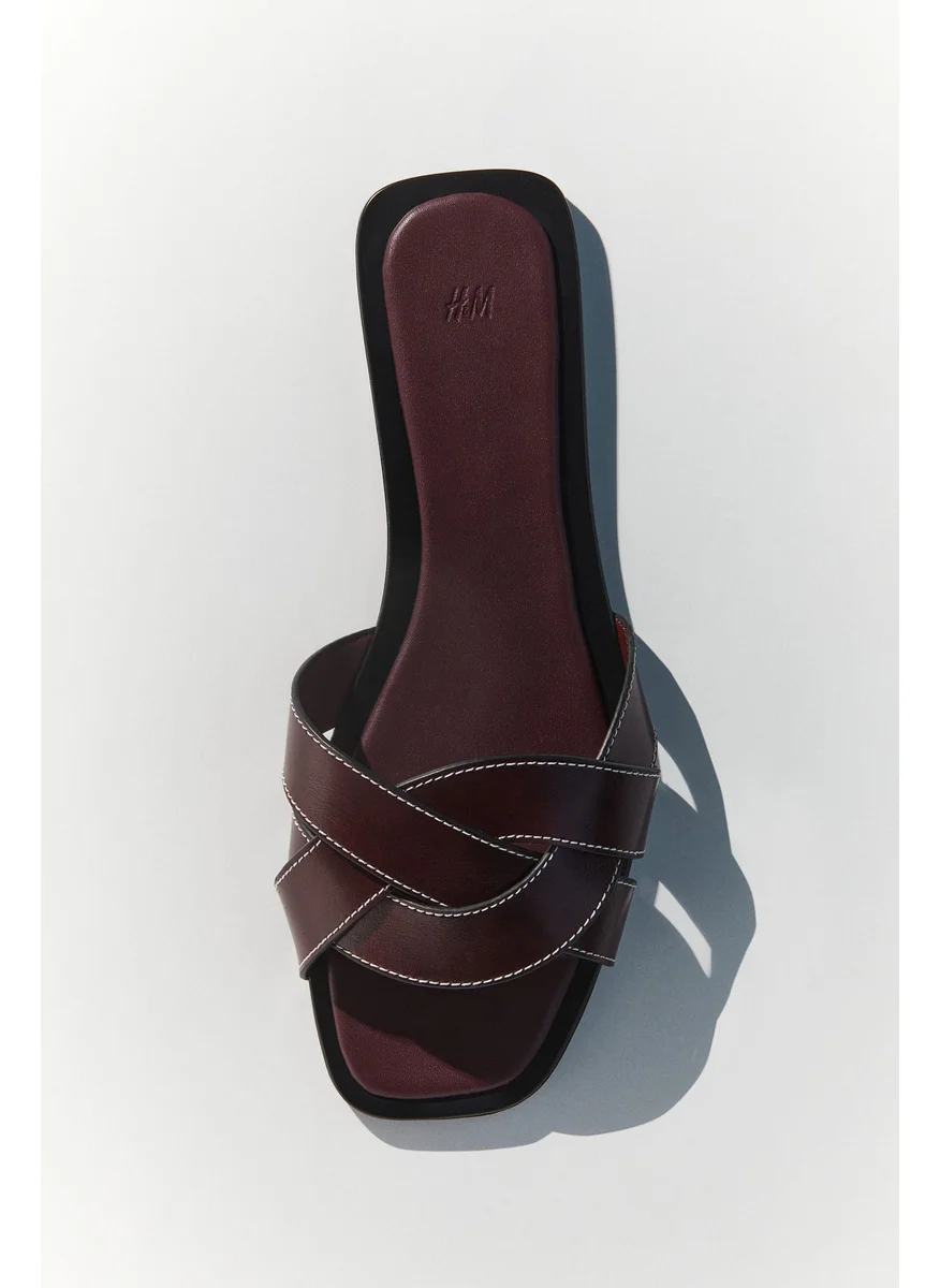 اتش اند ام Braided Sandals