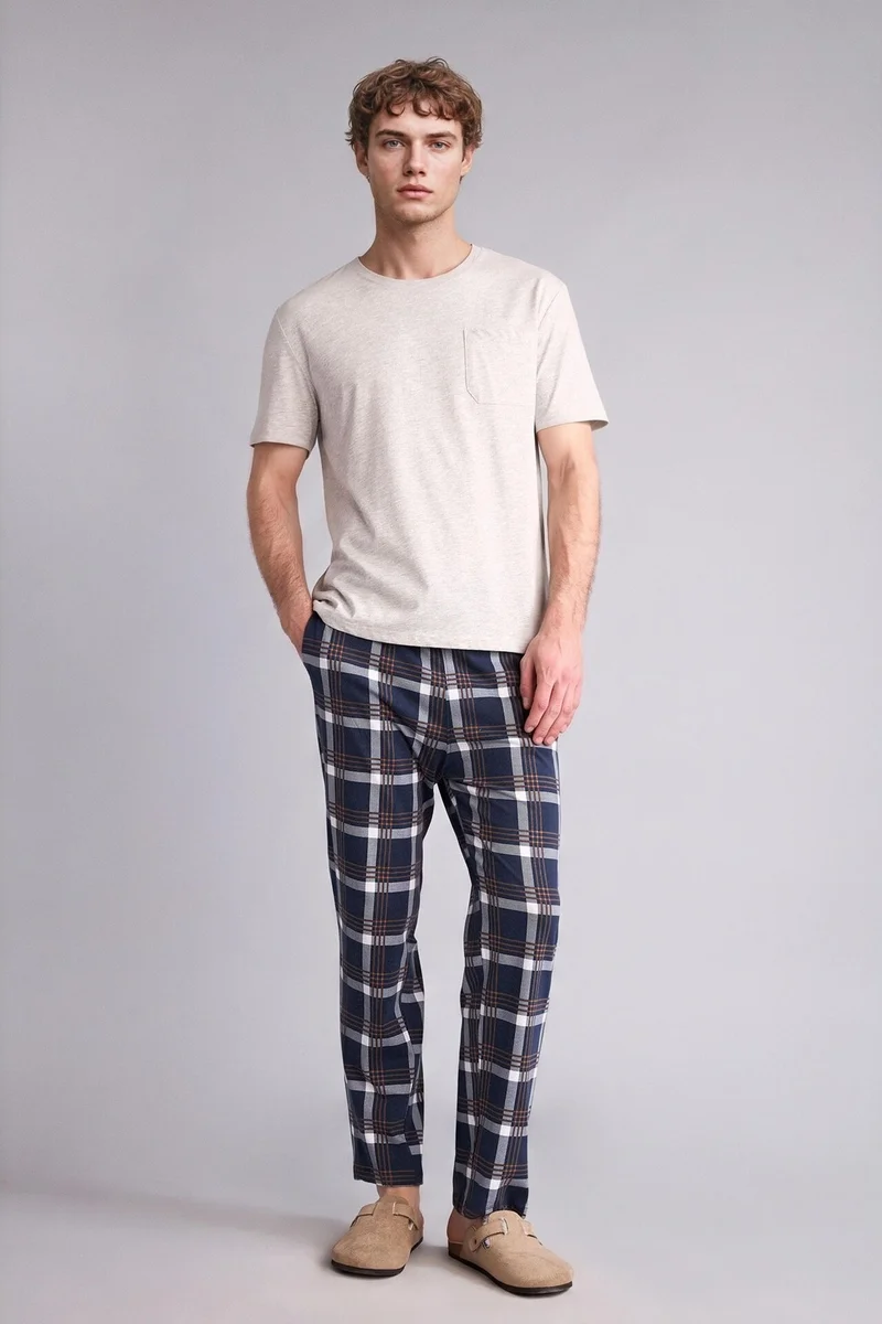 ديفاكتو New Regular Fit Knitted Bottoms