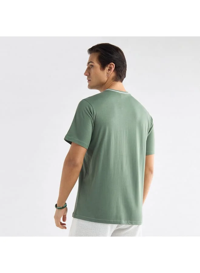 Splash FAV Solid T-shirt with Round Neck and Short Sleeves