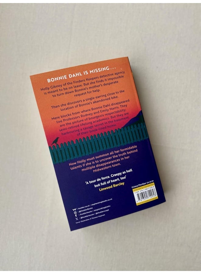 Holly: The chilling new masterwork from the No. 1 Sunday Times bestseller - Image 3