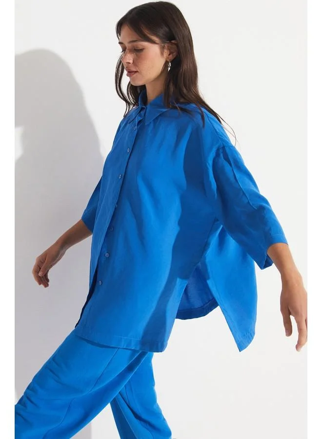 JUNE June Slit Detailed Flowy Shirt Saxe