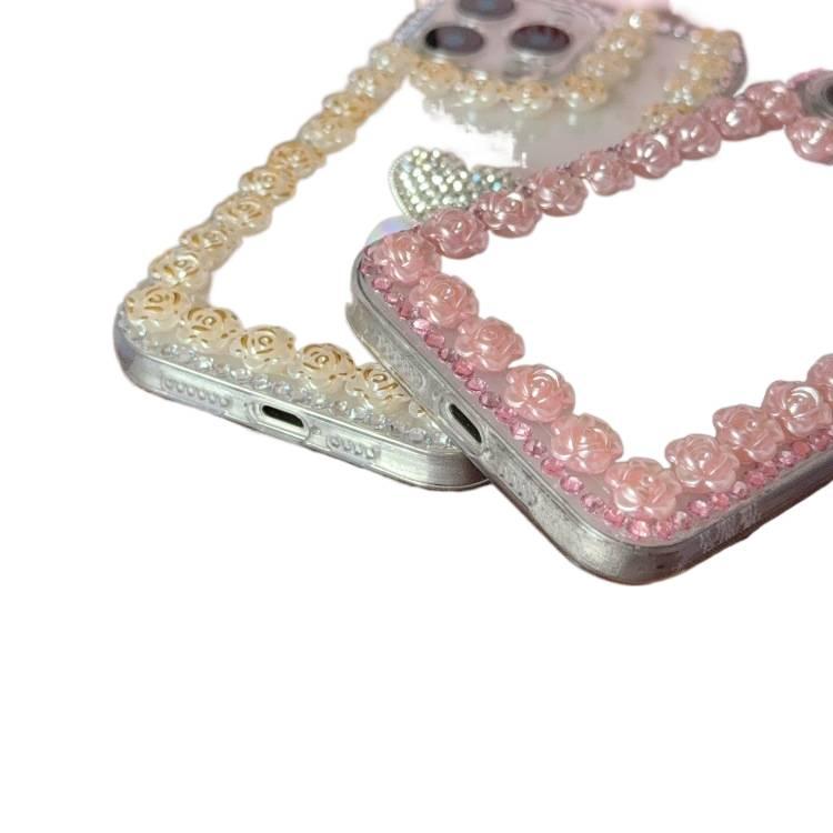 Silicone Protective Case for iPhone 14 / 14 Plus / 14 Pro / 14 Pro Max with Rhinestone and Rose Pattern plus Heart Pattern in Gold - Image 3