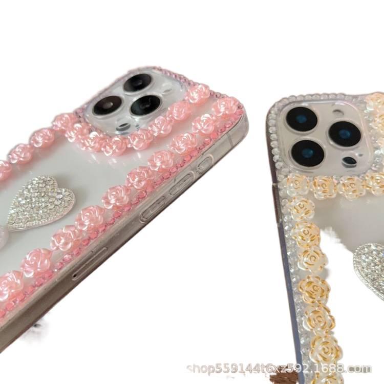 Silicone Protective Case for iPhone 14 / 14 Plus / 14 Pro / 14 Pro Max with Rhinestone and Rose Pattern plus Heart Pattern in Gold - Image 4
