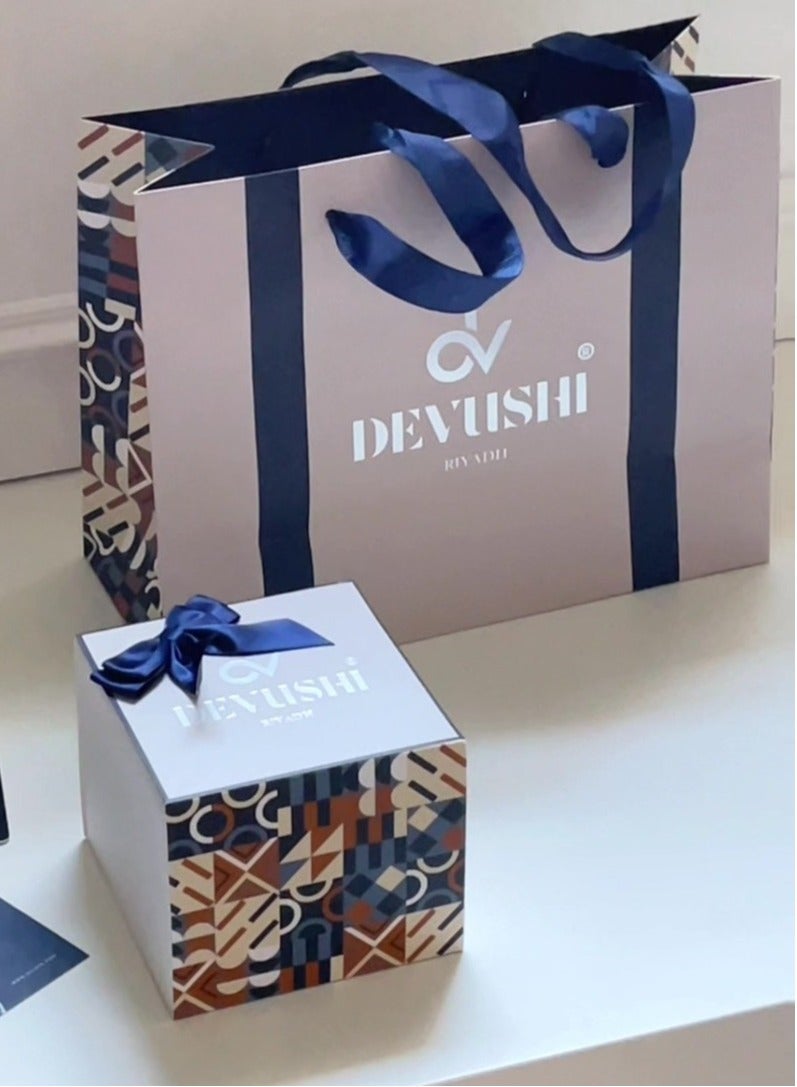 Devushi women's turquoise leather watch - Image 2
