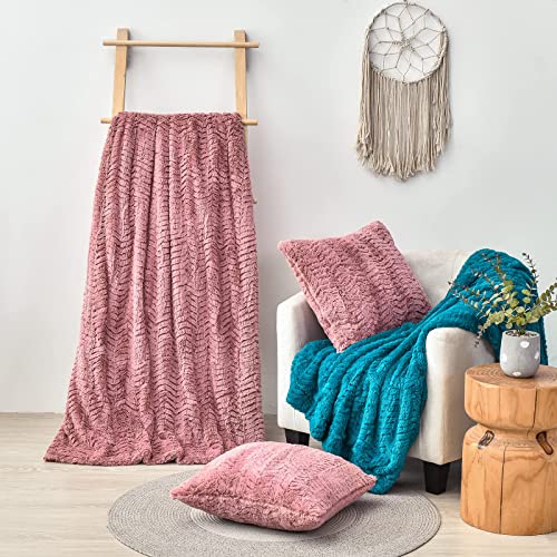 YUSOKI Luxury Faux Fur Throw Blanket(Without Pillows) 2 Layers,3lb,All Ages,Home Decoration, (Pink,50" x 63") - Image 5