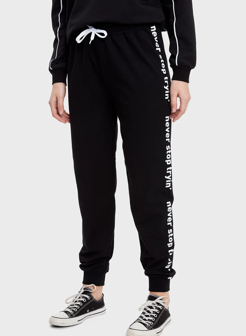 DeFacto Side Striped Pants