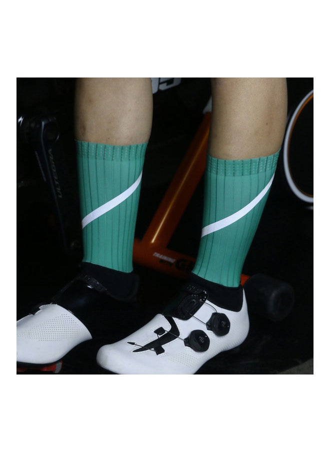 NIBEMINENT - Reflective Stripe Cycling Socks - Image 1