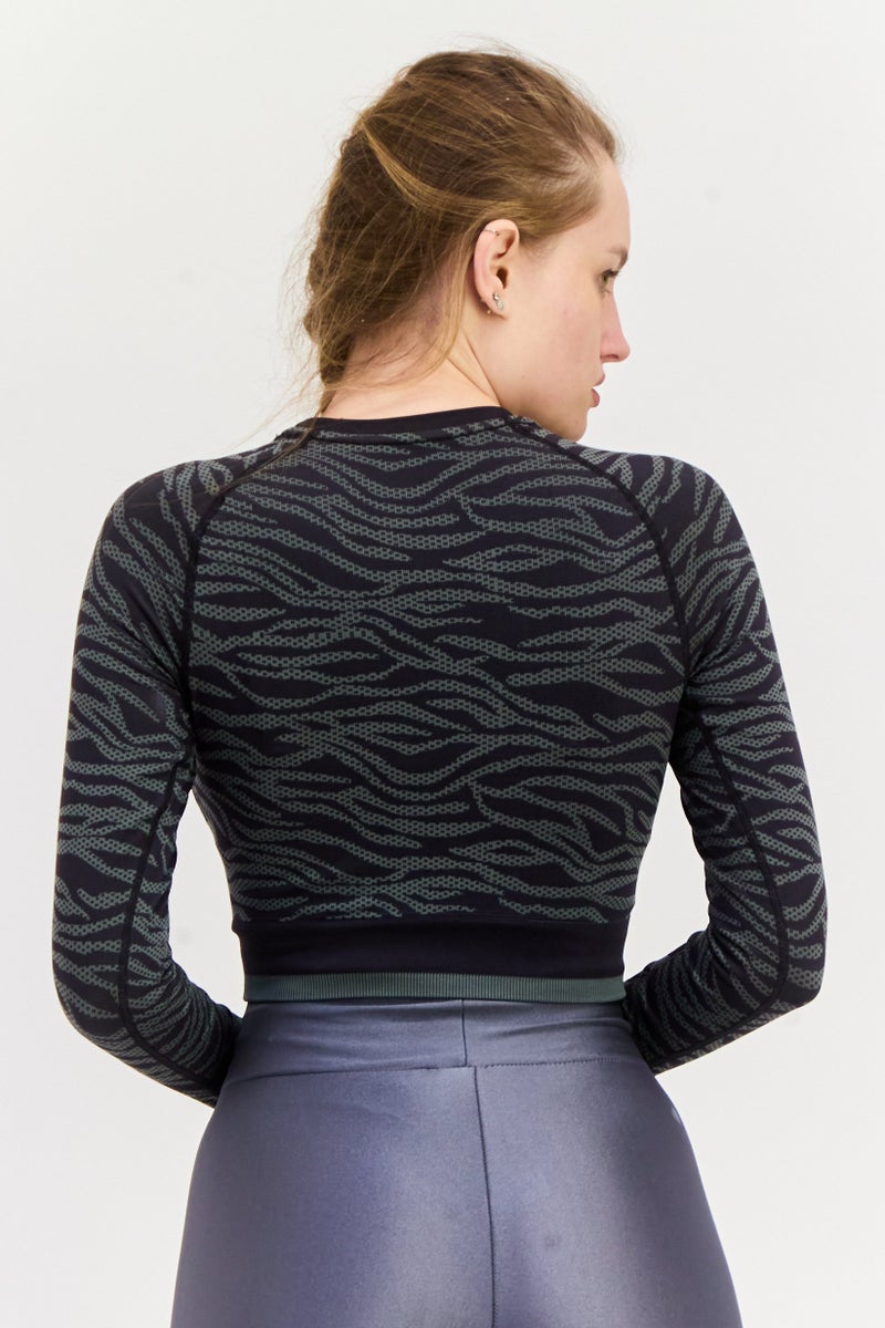 Hummel بلوزة تدريب طويلة الأكمام للنساء، سوداء/رمادية - Image 4