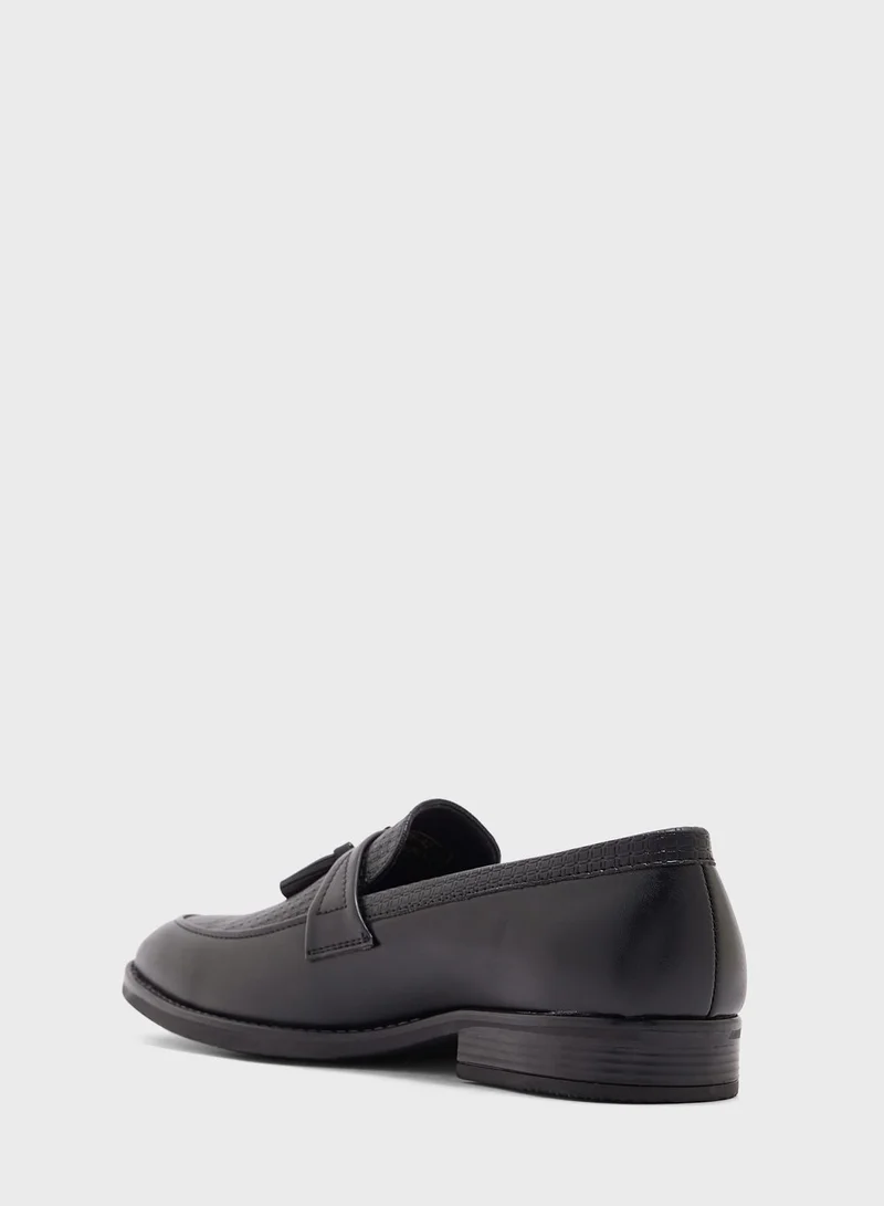 Robert Wood Tassel Detail Formal Slip Ons