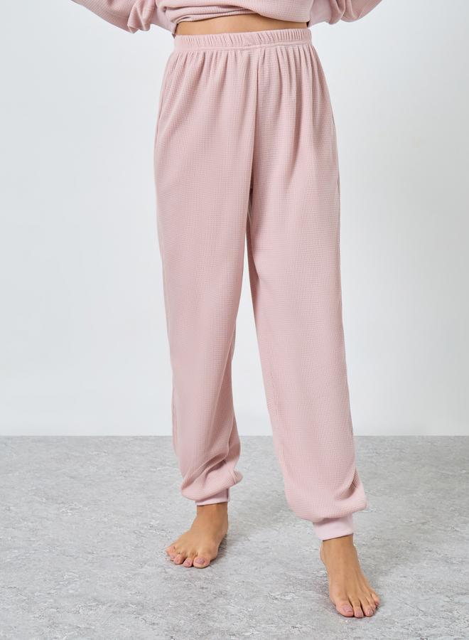 Styli Waffle Knit Rib Cuffed Top and Pyjama Set - Image 5