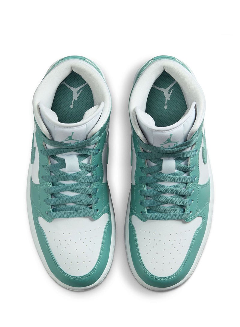 Jordan Air Jordan 1 Mid  - Image 5