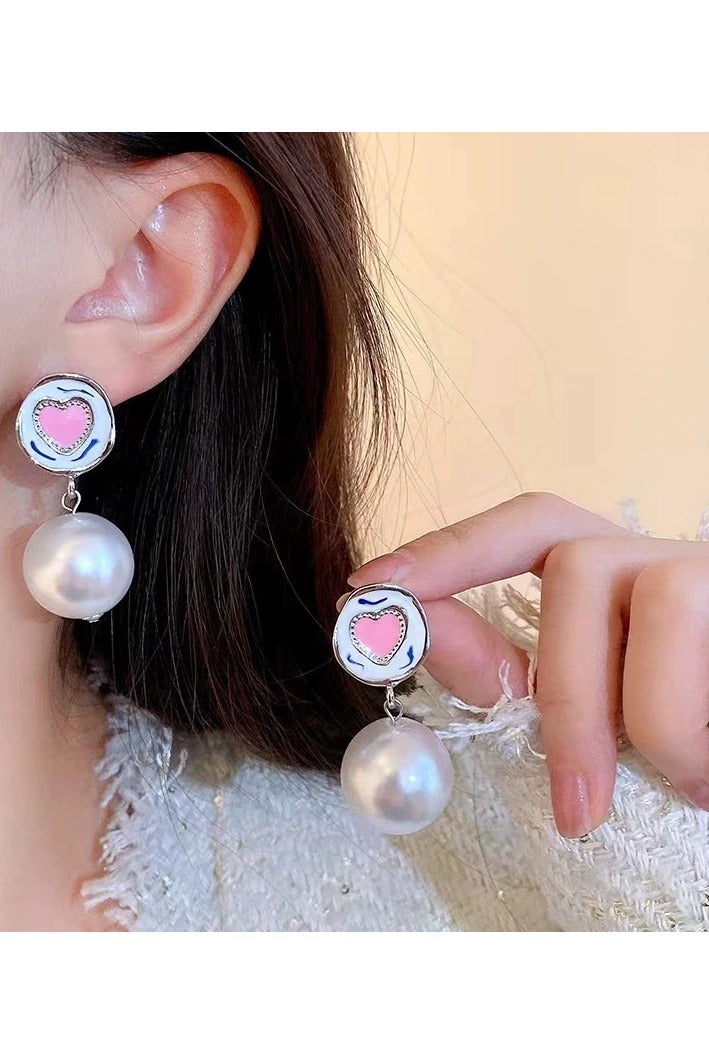 Goolsky أقراط دراسات من اللؤلؤ والمينا على شكل قلب وردي – جمالية الفتاة العذبة، تصميم نيش ريترو لربيع/صيف للنساء - Image 1