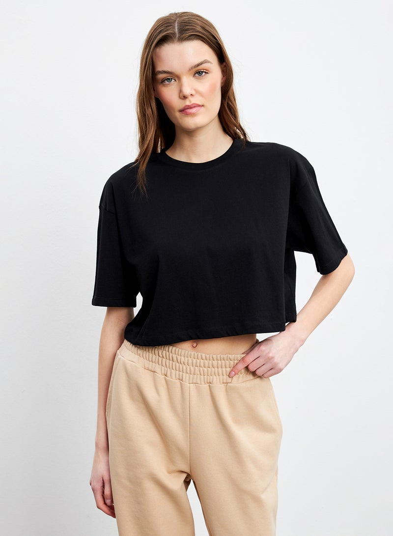 LC WAIKIKI Crew Neck Women's Crop Top - Image 1