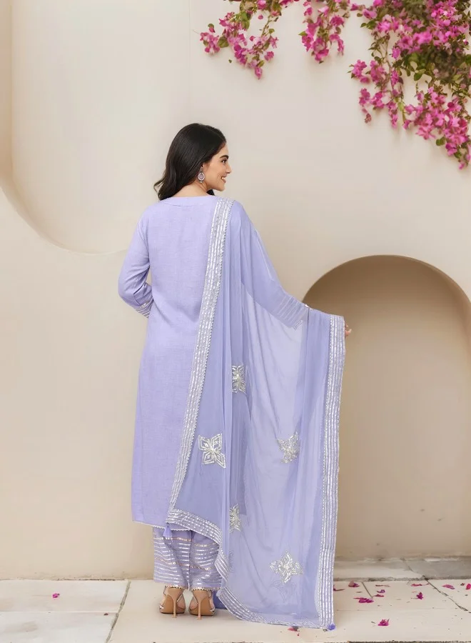 ISHIN Women's Lilac 100% Cotton Embroidered Straight Fit Kurta Set