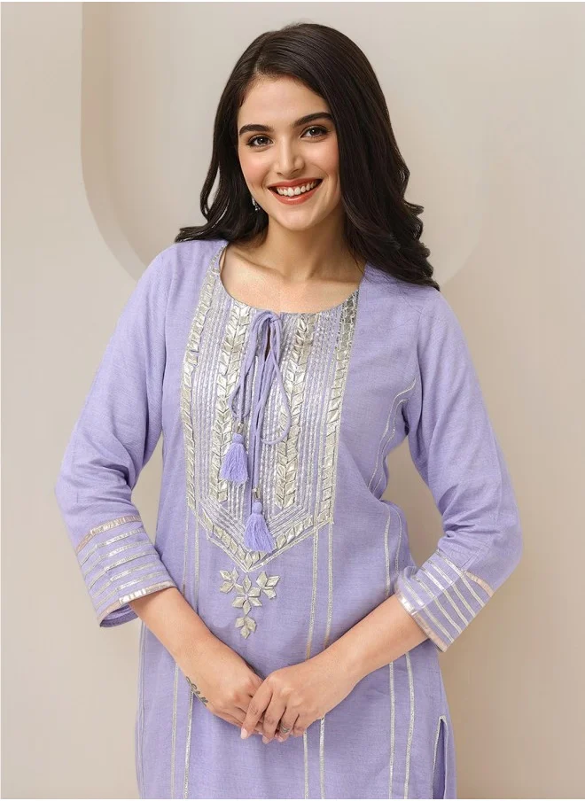 آي شين Ethnic Motifs Embroidered Pure Cotton Gotta Patti Kurta With Trousers & Dupatta