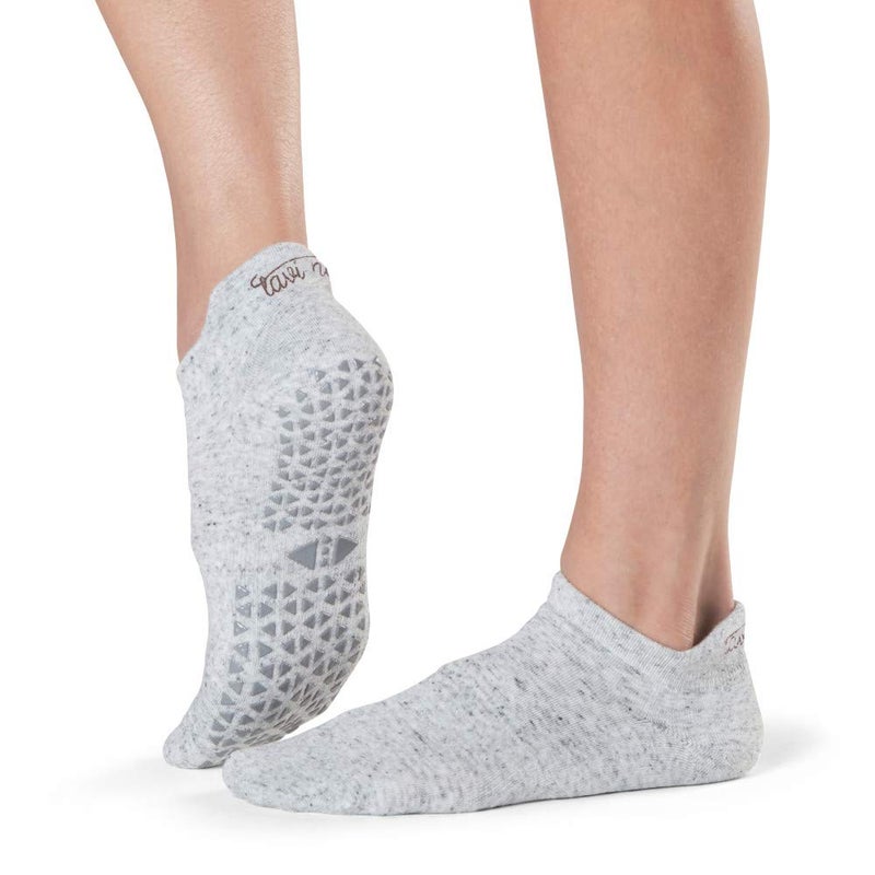TAVI Savvy Pilates Socks - Non-slip Grip Socks for Women for Yoga, Barre, Dance, Lagree and Fitness Clothing with Grippy Sole, Heel Tab and Arch Support - Haze, Medium - Image 2