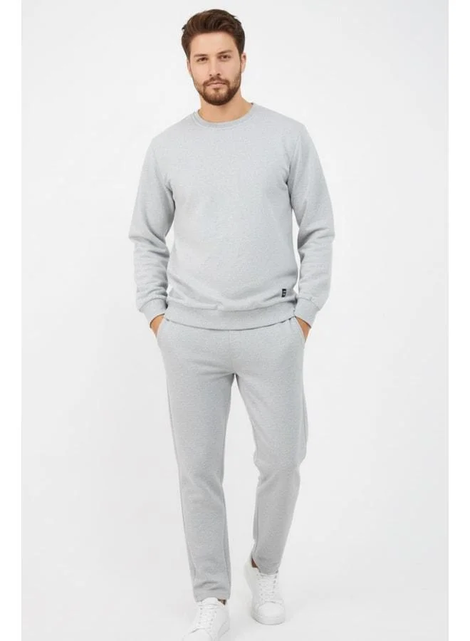 Mmetalic Gray Relaxed Fit Crew Neck Sweatshirt Straight Leg Men's Tracksuit Set.