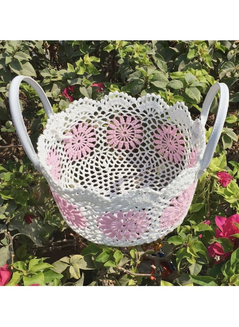 سلة لون أبيض ووردي فاتح من القطن الطبيعي متعددة الاستخدامات قياس 23 في 15 سم - Image 3