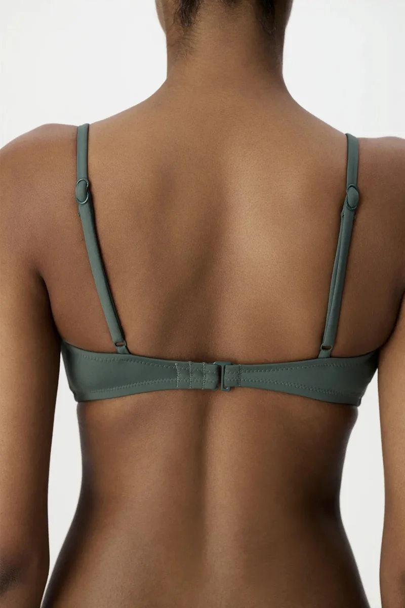 بنتي PENTI Front V-Neck Bikini Top