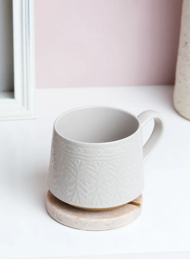 Noire Edit Embossed Geo Mug