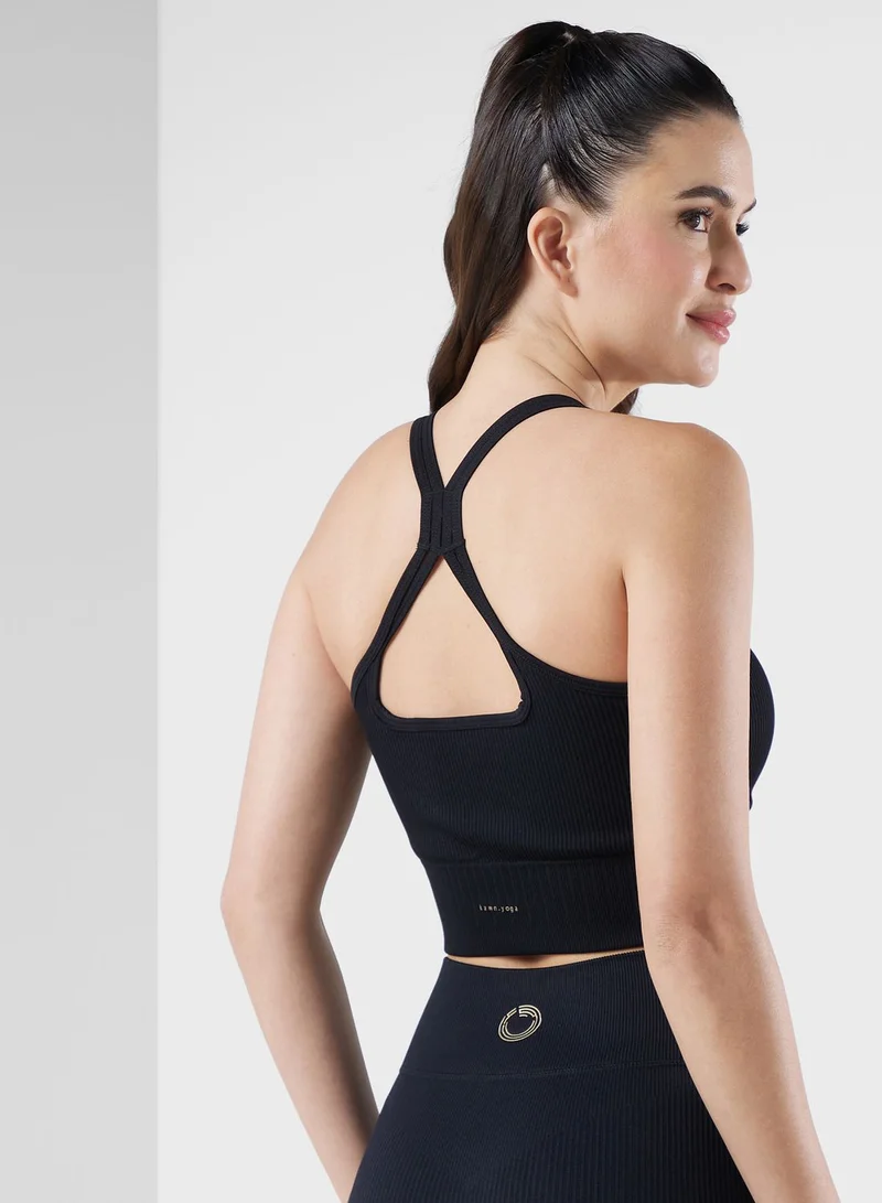 كون.يوغا Cross Back Sports Bra